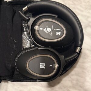 Sennheiser pxc550 first edition new without box